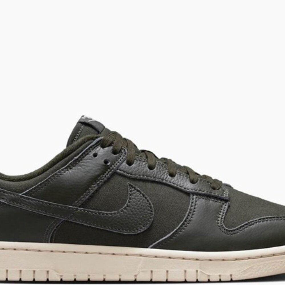 🔥 2023 Nike Dunk Low Premium 'Sequoia' 🔥 Men's 7.5 / Women's 9